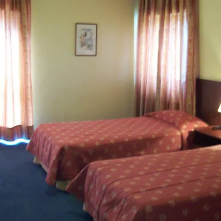 מלון Sport Gym + 3*